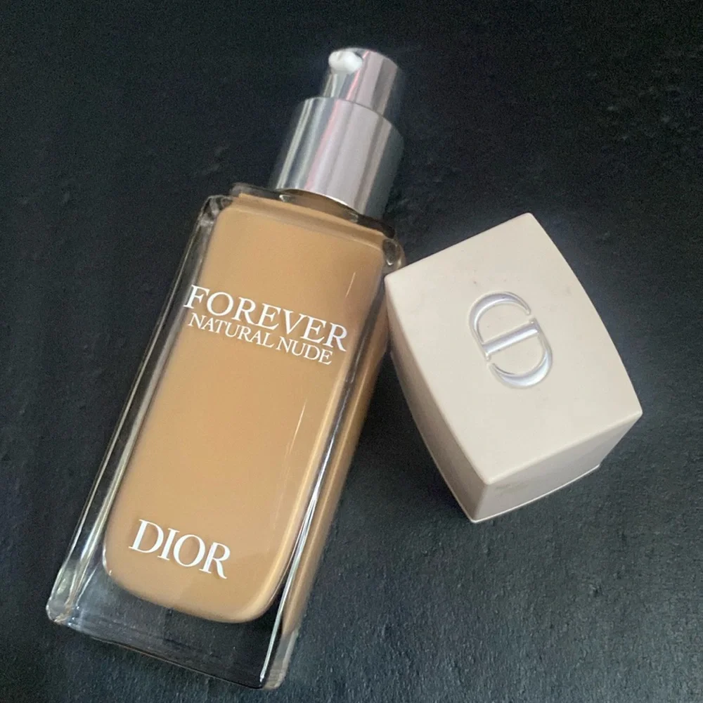 Dior Forever‎ Skin Glow Foundation 3W0, NWOB